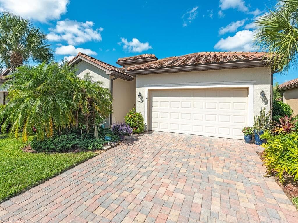 3622 Treasure Cove CIR NAPLES, FL 34114