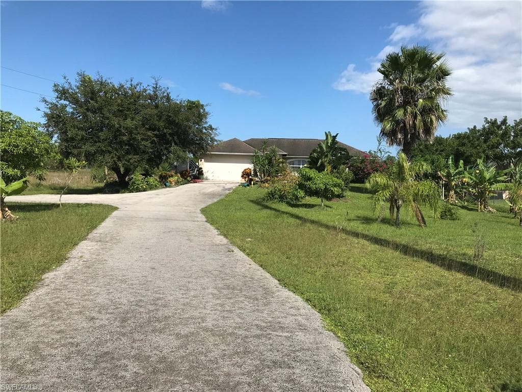 2515 47th AVE NE NAPLES, FL 34120