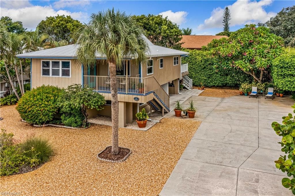 111 Bay Mar DR FORT MYERS BEACH, FL 33931