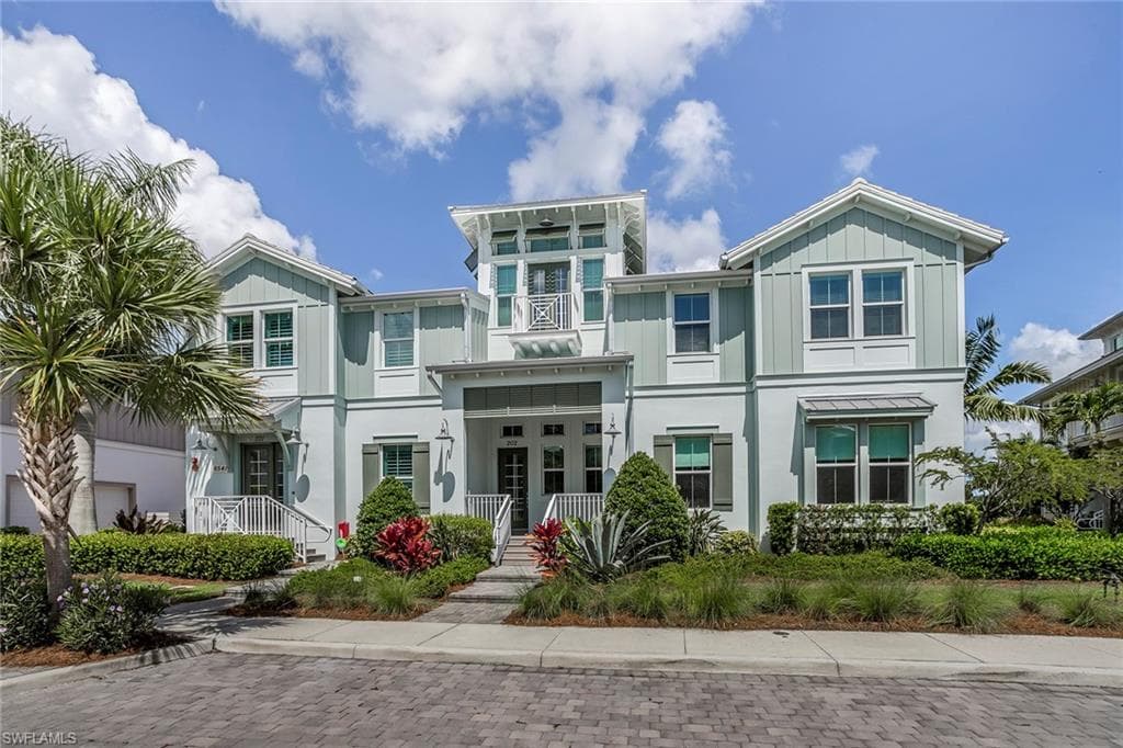 6541 Dominica DR 202 NAPLES, FL 34113