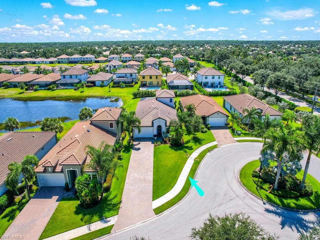 4784 Formosa DR NAPLES, FL 34119