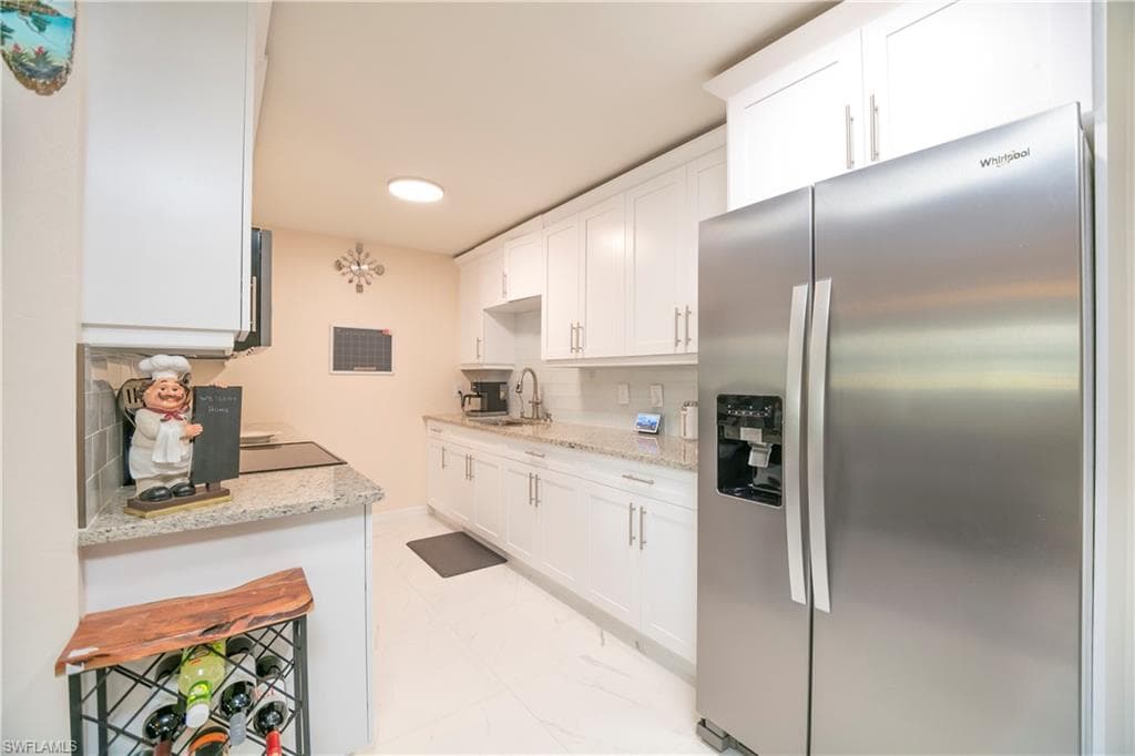18572 Sarasota RD FORT MYERS, FL 33967