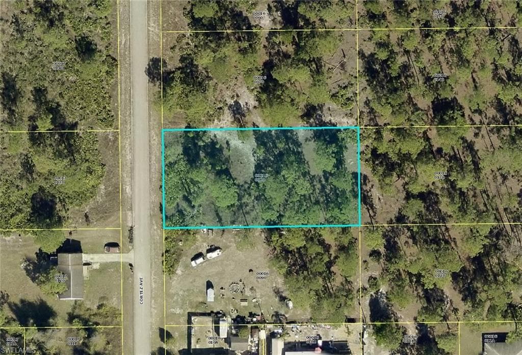 1704 Cortez AVE LEHIGH ACRES, FL 33972