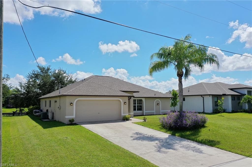 225 SW 26th PL CAPE CORAL, FL 33991