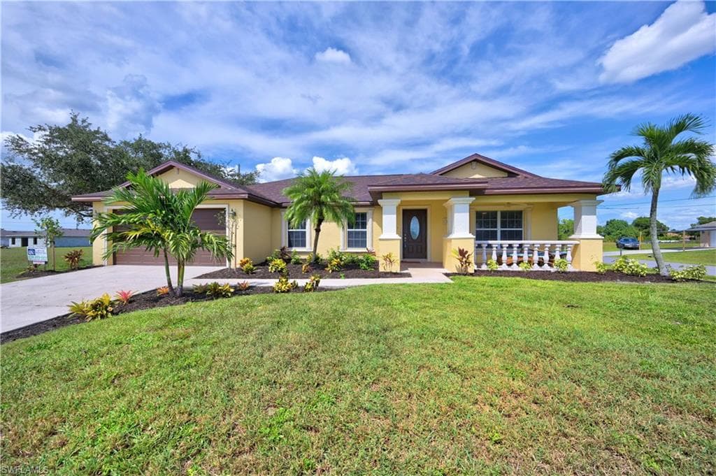 1401 SW Embers TER CAPE CORAL, FL 33991