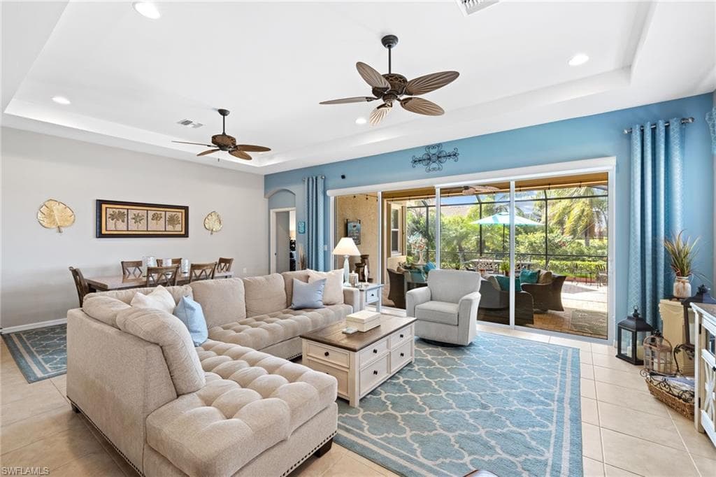 10633 Carena CIR FORT MYERS, FL 33913
