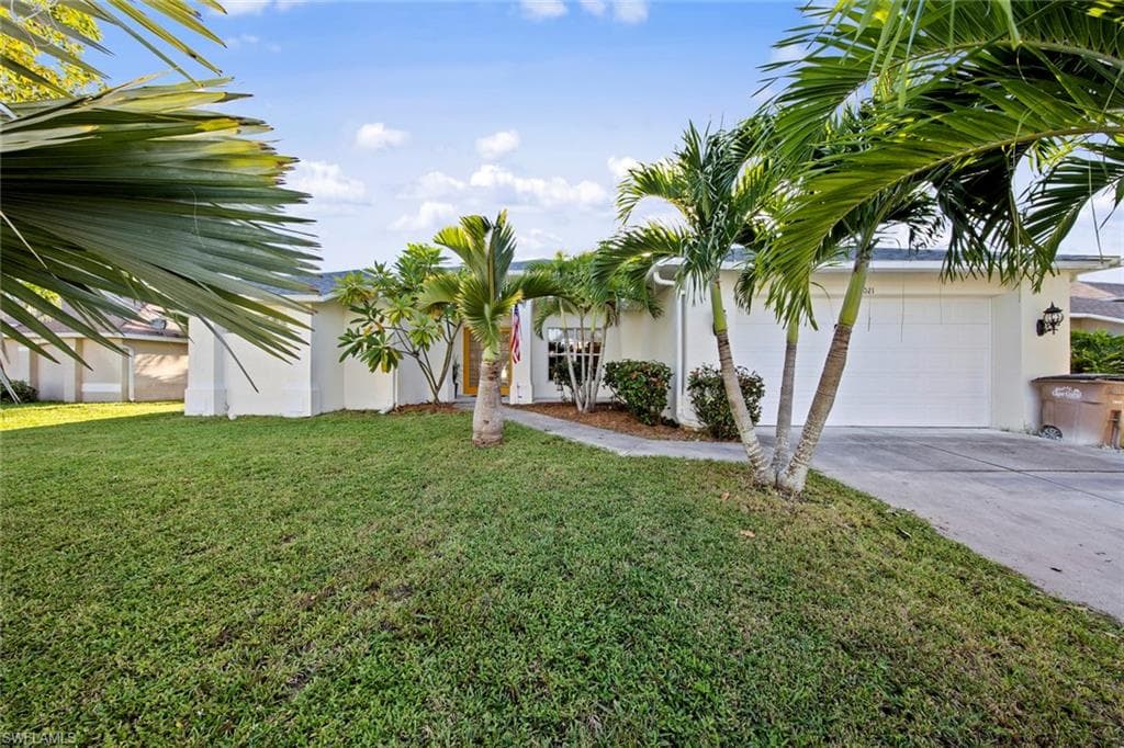 3021 SW 23rd PL CAPE CORAL, FL 33914