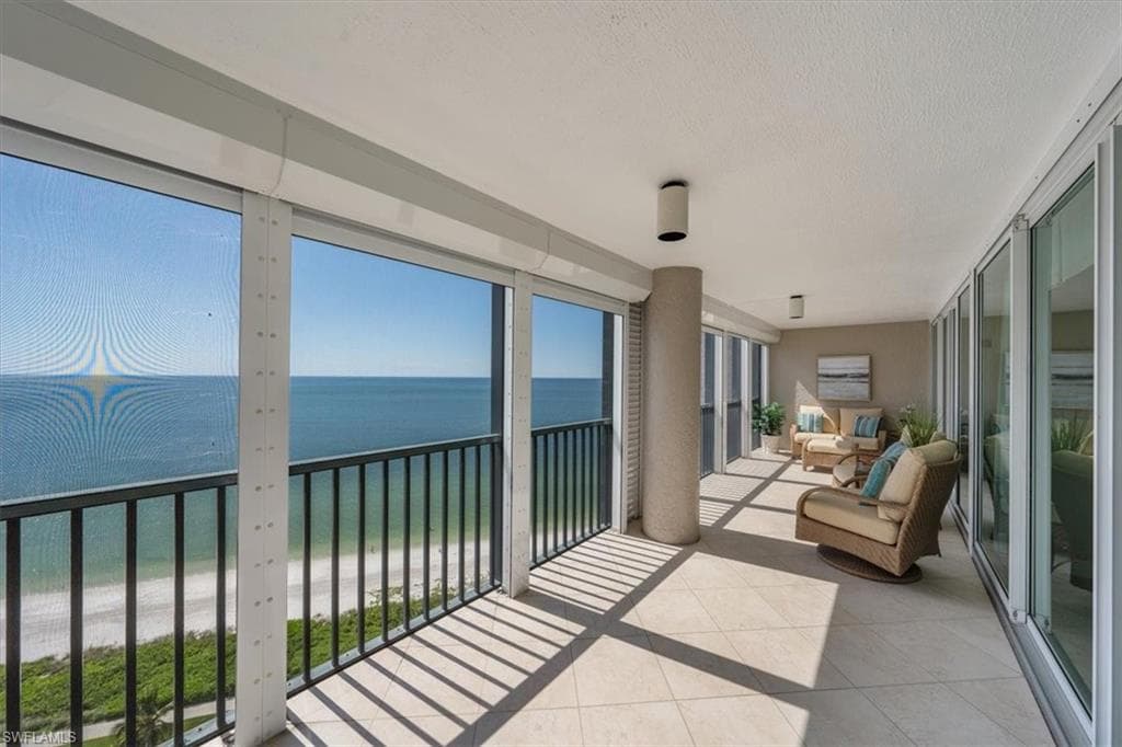 4651 Gulf Shore BLVD N 1601 NAPLES, FL 34103