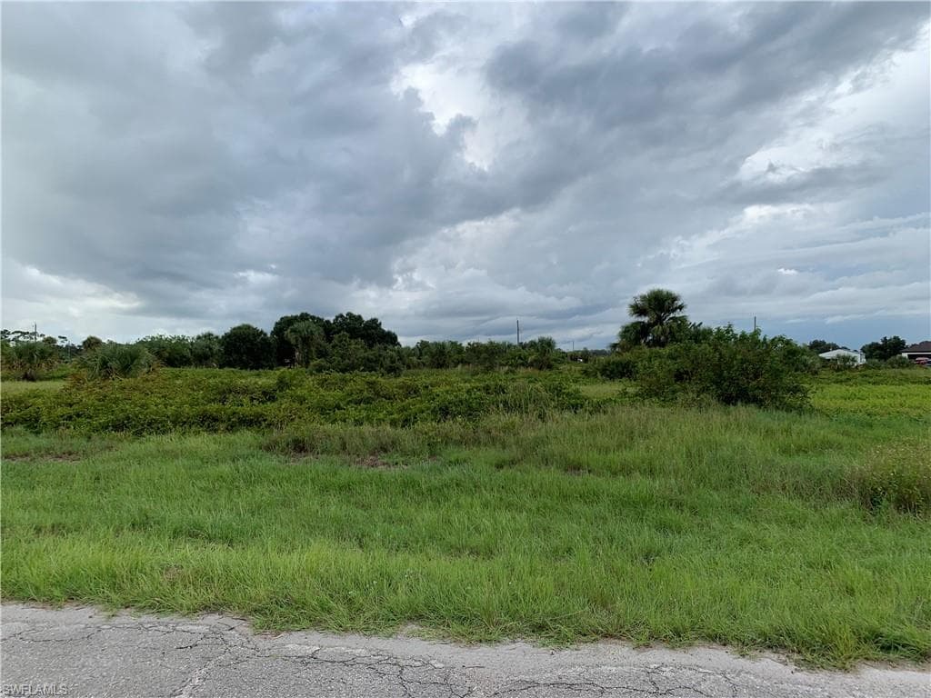 3112 Kapok CIR LABELLE, FL 33935