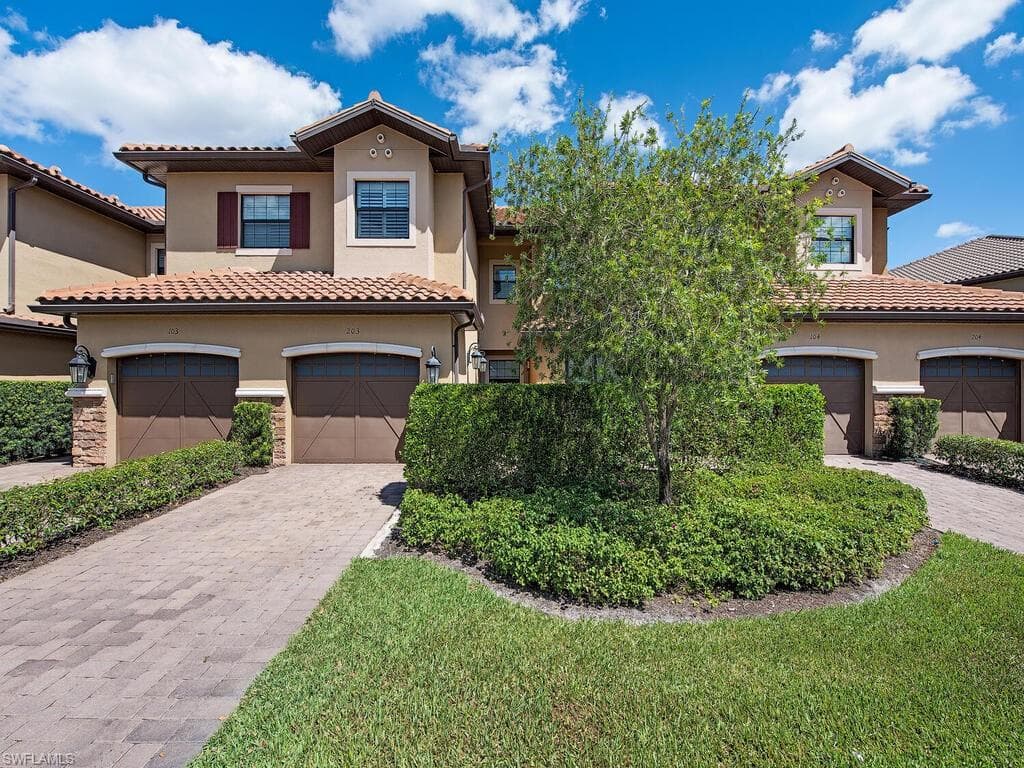 8765 Bellano CT 4-203 NAPLES, FL 34119