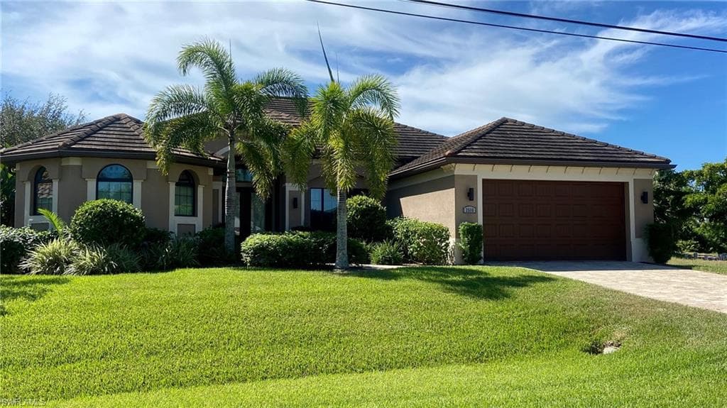 2516 SW 25th ST CAPE CORAL, FL 33914