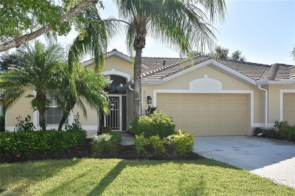 3952 CORDGRASS WAY NAPLES, FL 34112