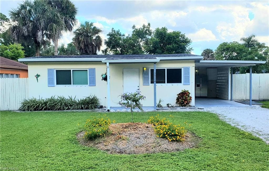 3024 Estey AVE NAPLES, FL 34104