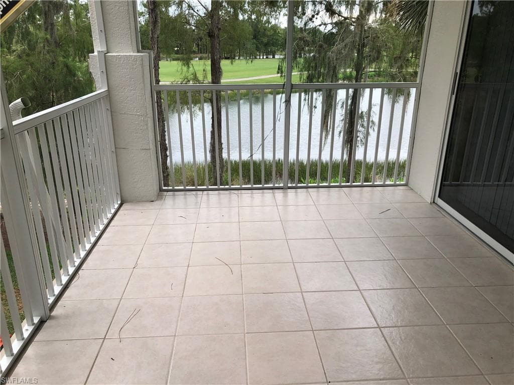 8259 Parkstone PL 8-306 NAPLES, FL 34120