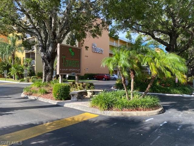 2366 E Mall DR 207 FORT MYERS, FL 33901