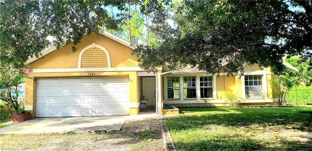 3781 2nd AVE SE NAPLES, FL 34117
