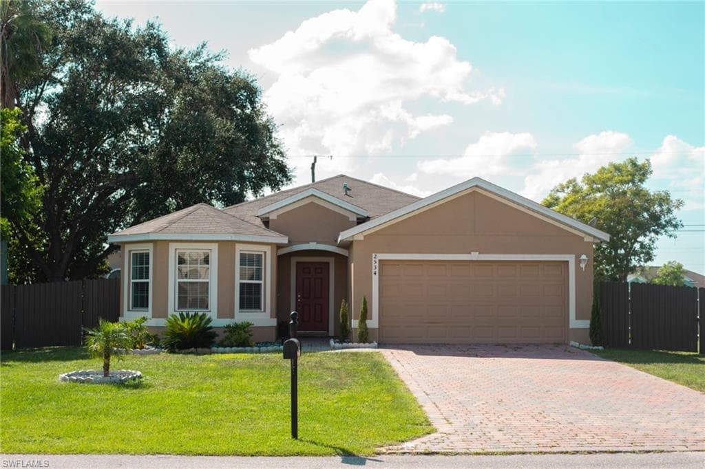 2534 SW 9th AVE CAPE CORAL, FL 33914