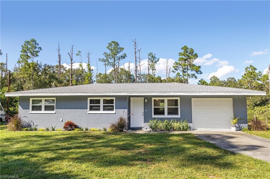 1003 Irving AVE LEHIGH ACRES, FL 33972