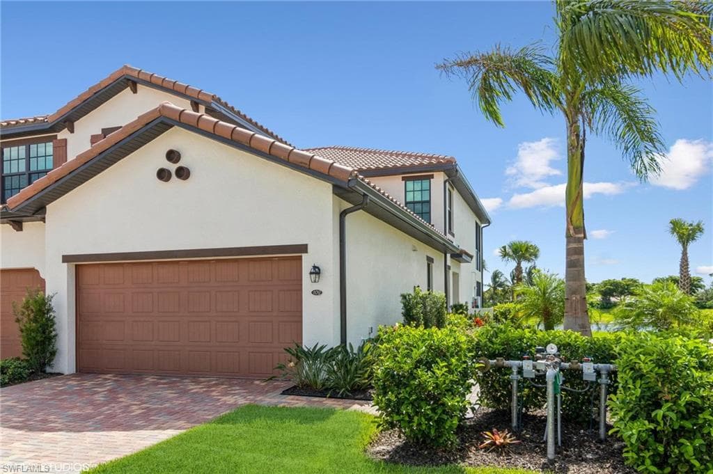 12047 Hawthorn Lake DR 102 FORT MYERS, FL 33913