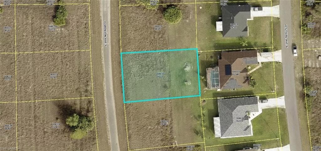749 Dominion AVE S LEHIGH ACRES, FL 33974