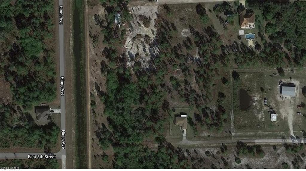 7968 5th PL LABELLE, FL 33935