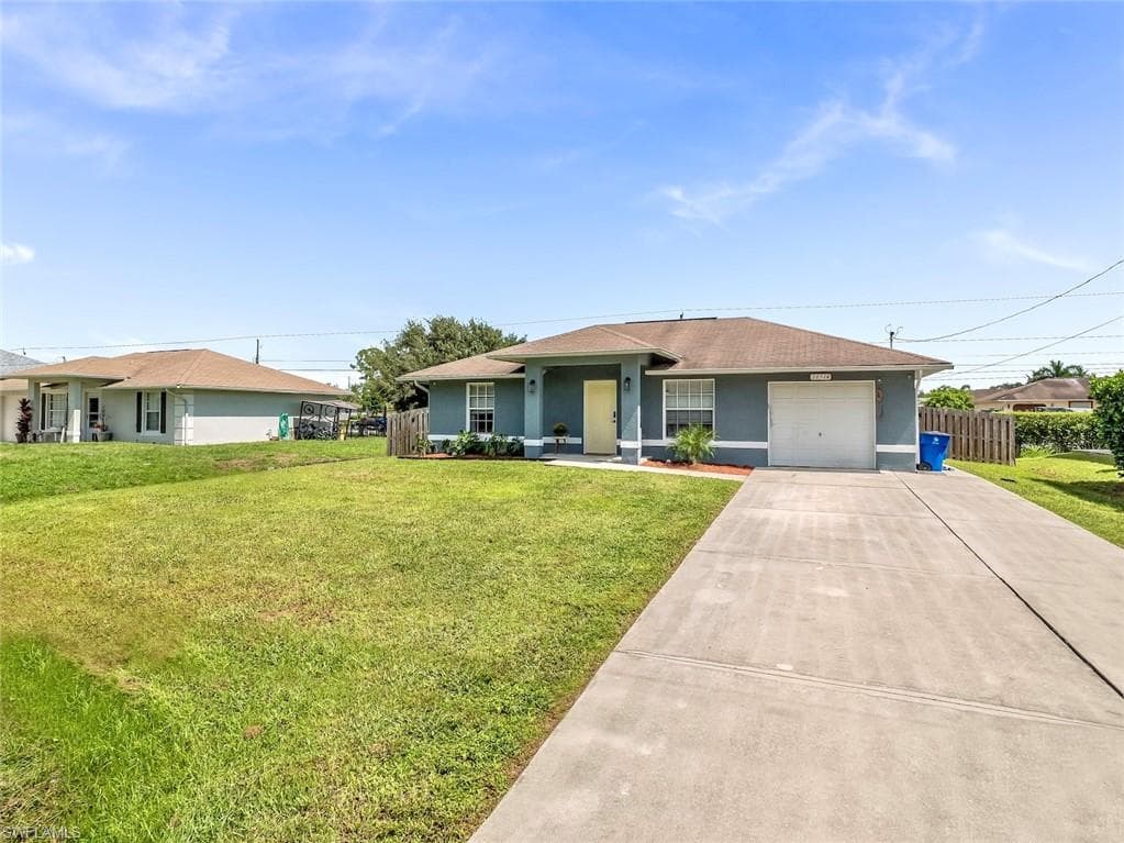 26514 Chaparel DR BONITA SPRINGS, FL 34135