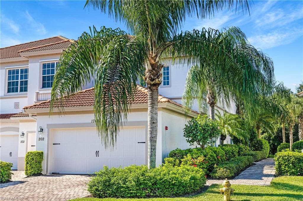 17484 Old Harmony DR 202 FORT MYERS, FL 33908