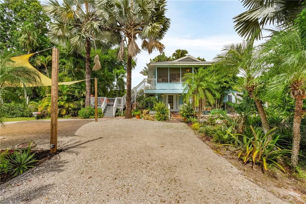 6090 Mannheim RD BOKEELIA, FL 33922