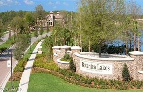10519 Carolina Willow DR FORT MYERS, FL 33913