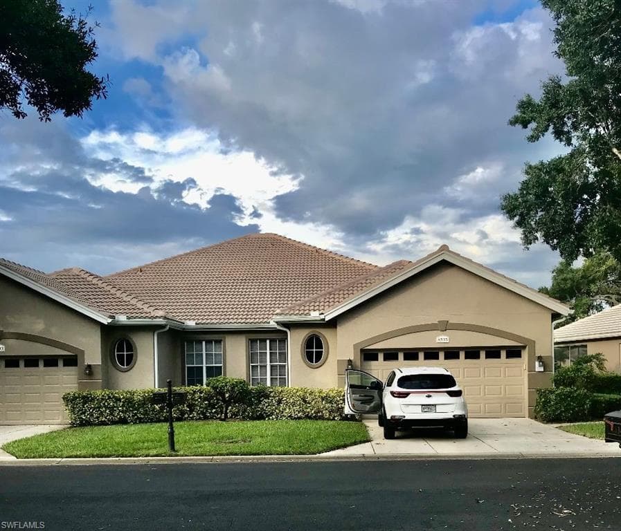 8535 Fairway Bend DR ESTERO, FL 33967