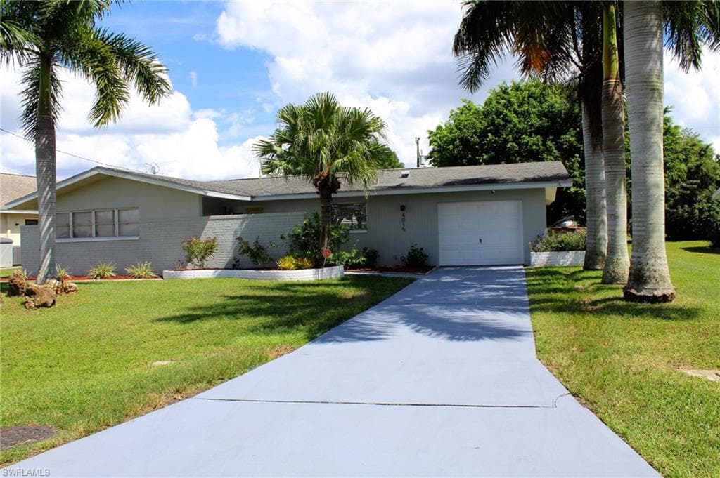 4015 SE 1st PL CAPE CORAL, FL 33904