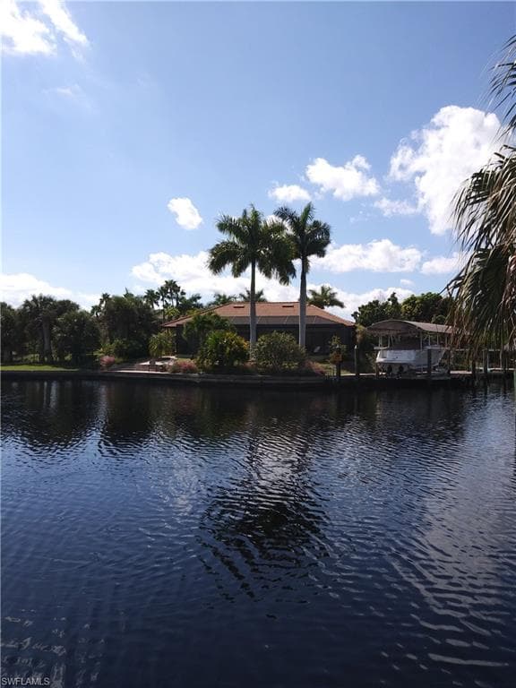 2044 Coral Point DR CAPE CORAL, FL 33990