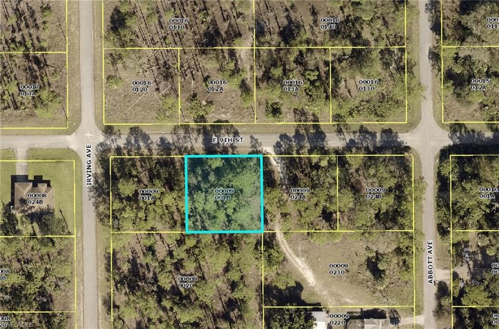 4302 E 9th ST LEHIGH ACRES, FL 33972