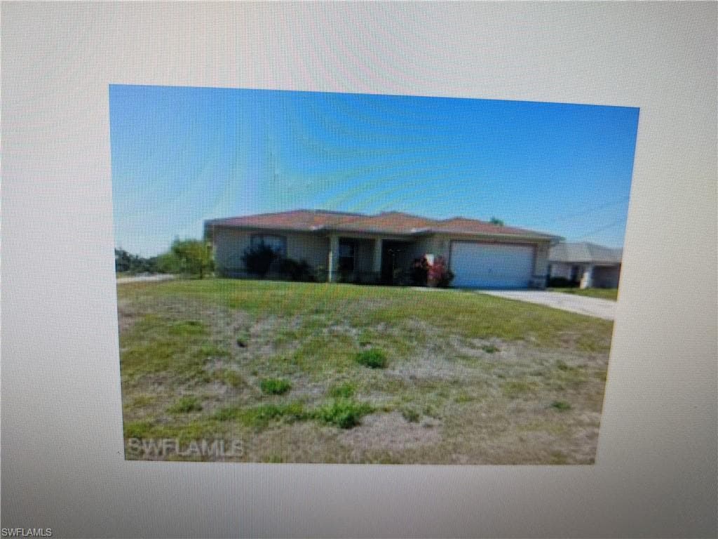 56 Nora CT LEHIGH ACRES, FL 33976