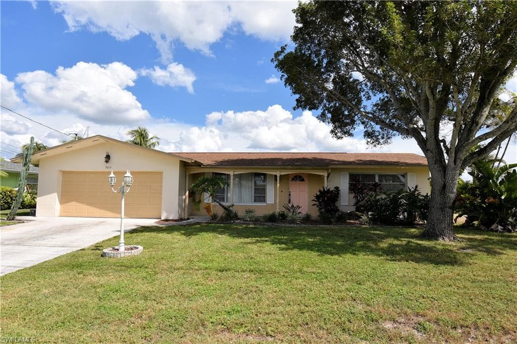 3013 SE 18th AVE CAPE CORAL, FL 33904