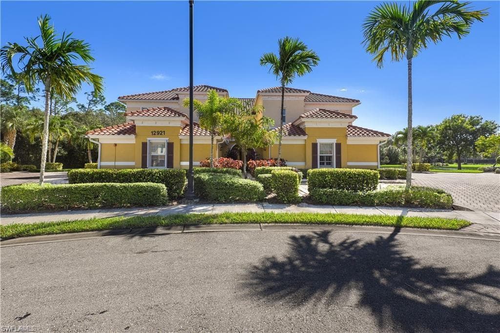 12921 New Market ST 202 FORT MYERS, FL 33913