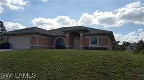 838 Carbon ST E LEHIGH ACRES, FL 33974