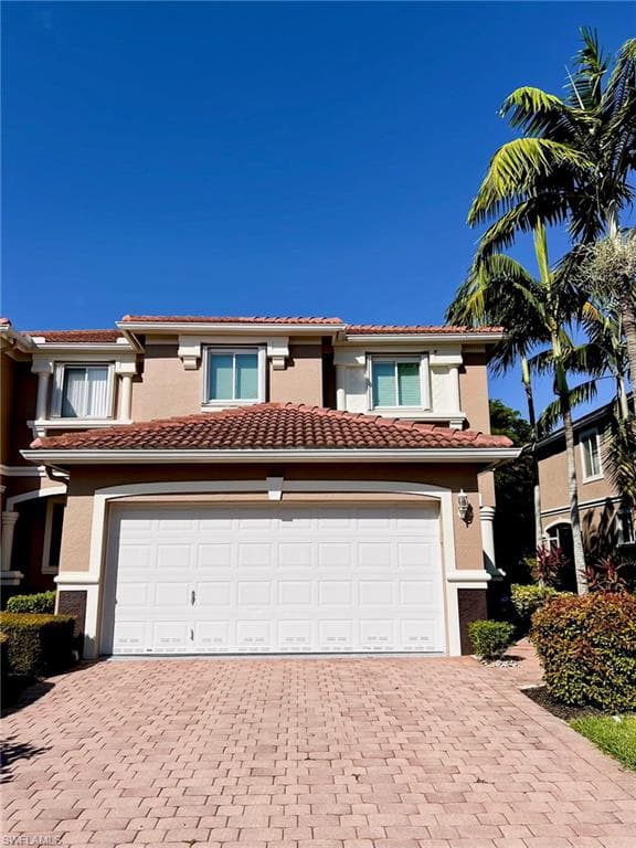 9803 Roundstone CIR FORT MYERS, FL 33967