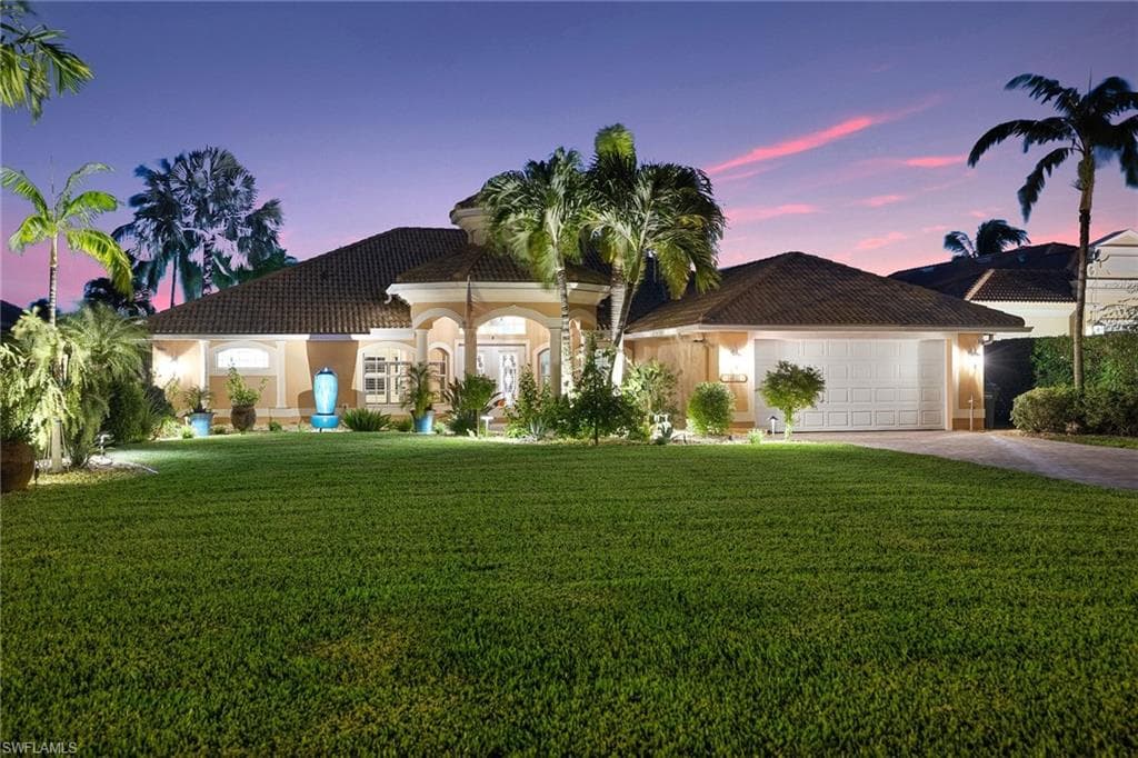 14921 Laguna DR FORT MYERS, FL 33908
