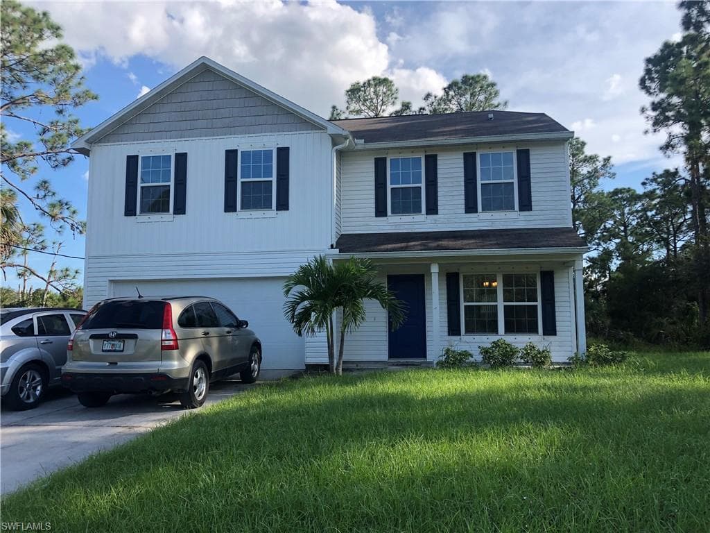 5012 Spinnaker RD LABELLE, FL 33935