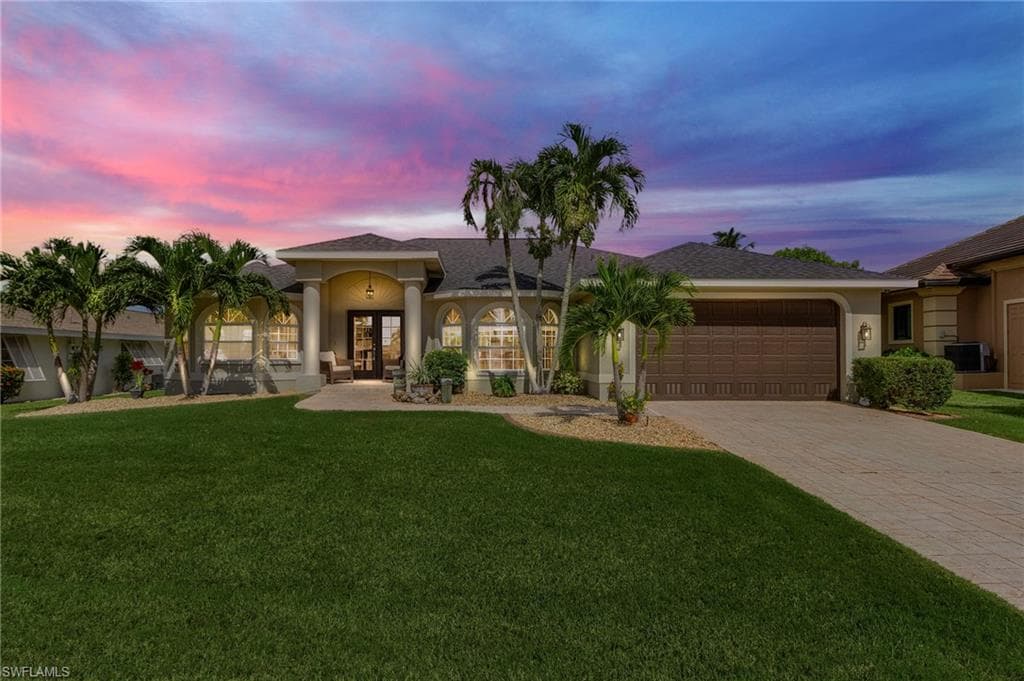 5219 Sarasota CT CAPE CORAL, FL 33904
