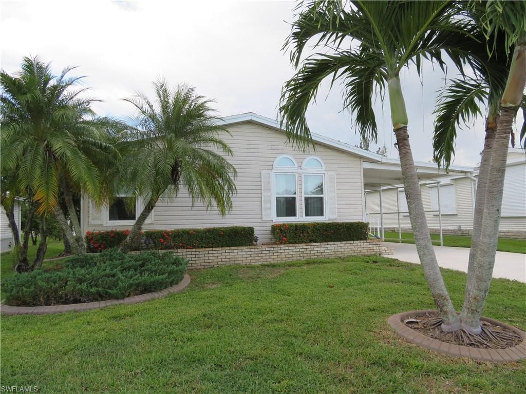 16247 Charleston AVE FORT MYERS, FL 33908