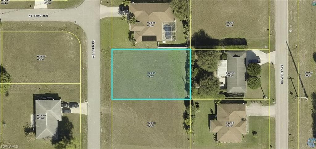 2305 NE 23rd PL CAPE CORAL, FL 33909