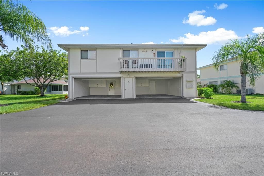 5836 Queen Elizabeth WAY 3 FORT MYERS, FL 33907