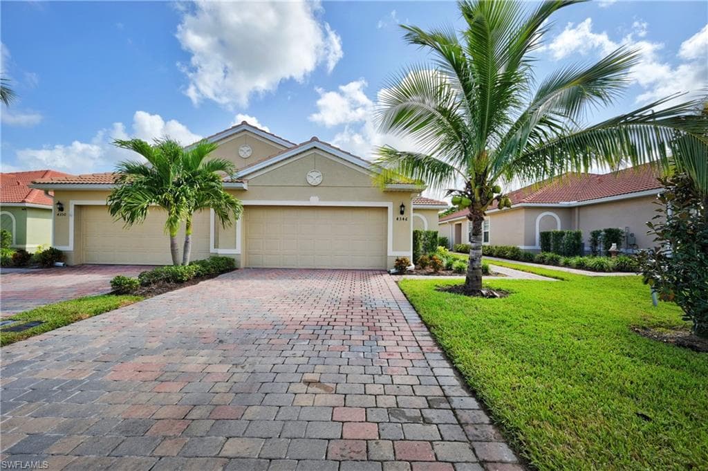 4346 Dutchess Park RD FORT MYERS, FL 33916