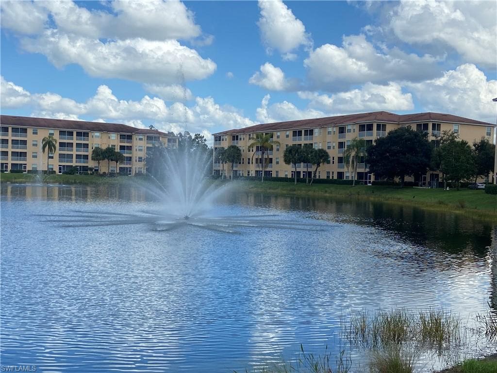 8490 Kingbird LOOP 947 ESTERO, FL 33967
