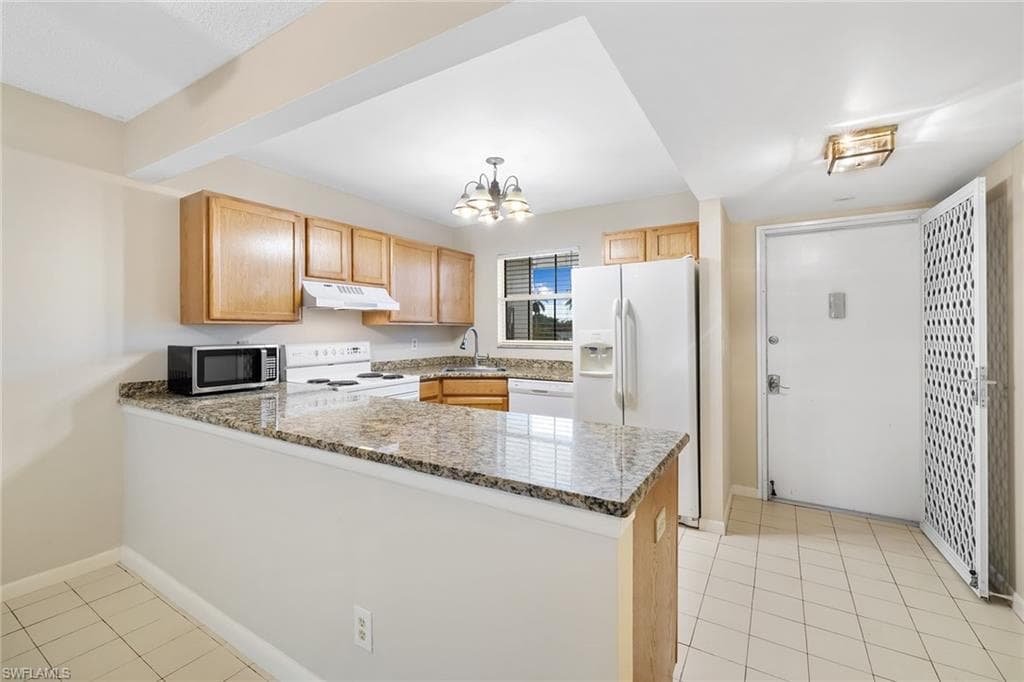 315 Saint Andrews BLVD A26 NAPLES, FL 34113