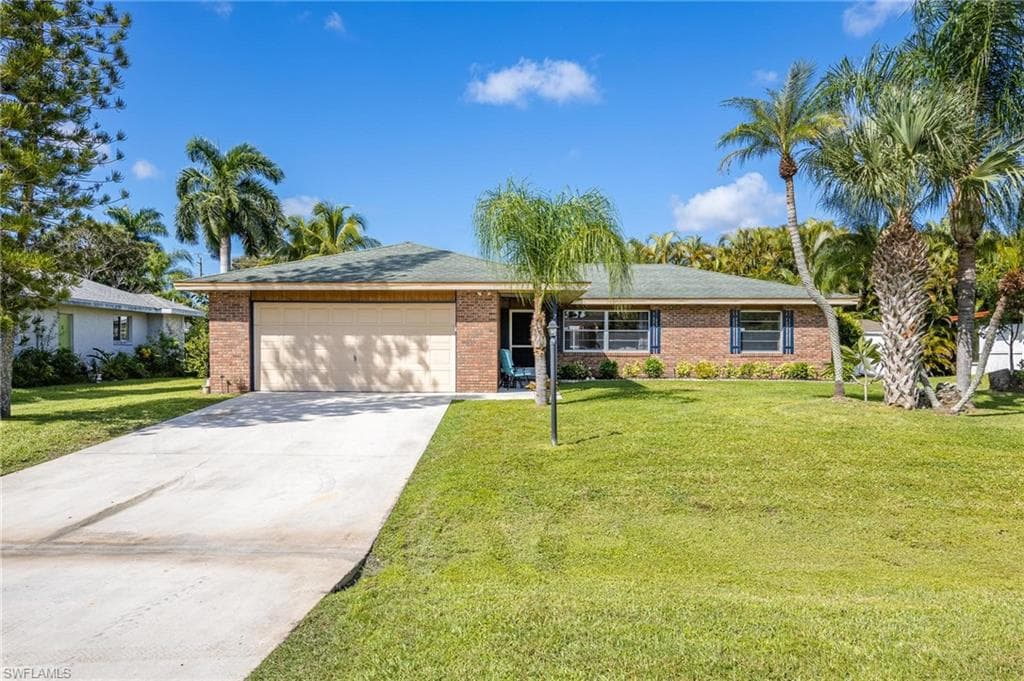 7149 Columbia CIR FORT MYERS, FL 33908
