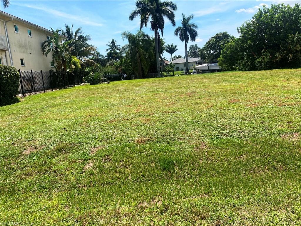 5628 Delido CT CAPE CORAL, FL 33904