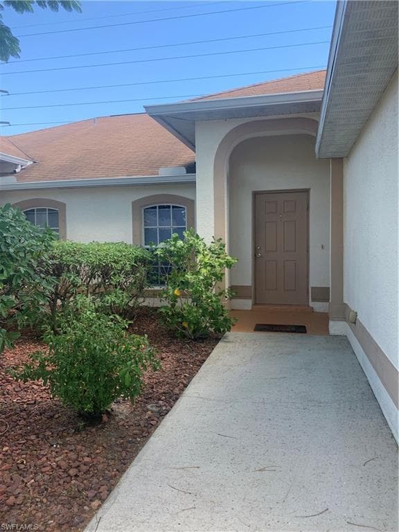 4125 SW Santa Barbara PL CAPE CORAL, FL 33914